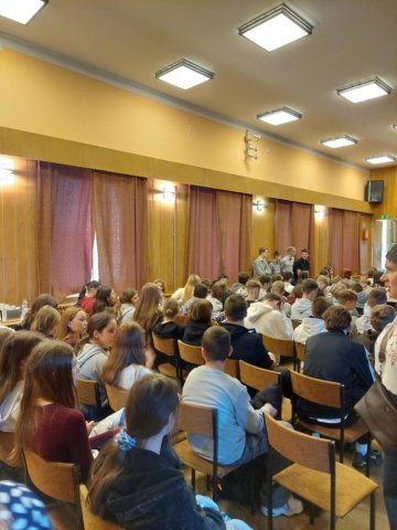 Messengercreation4F32FCE6-A856-460B-A1C7-187DB53299E5